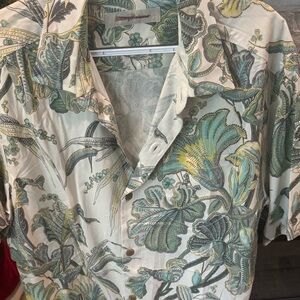 Tommy Bahama Men’s Short Sleeve Green Floral Shirt
